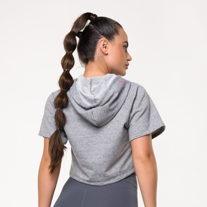 Cropped Cinza Mescla em Moletom Ararinha com Capuz e Silk Marche Coral
