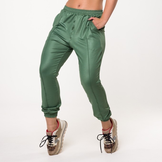 Calça Jogger em Cirrê com Bolsos