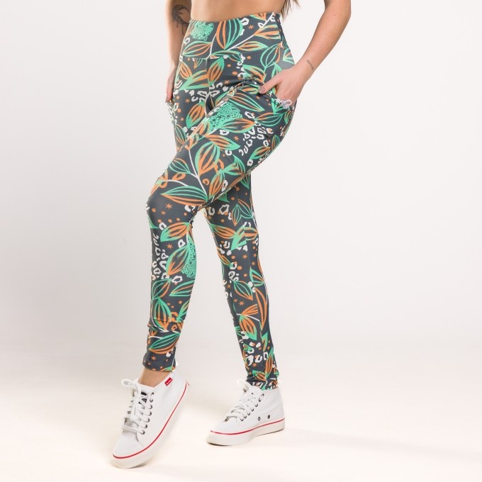 Calça Legging Print Estampada com Bolsos